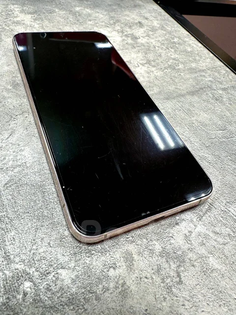 Samsung Galaxy S22+. �/�, 256 ��, ������� ����