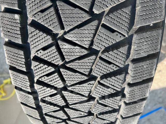 Bridgestone Blizzak DM-V2, 265/70 R16 - Шины во Владивостоке