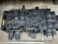 Mitsubishi Fuso Super Great FV. FV-2692 1217-870387-001. ����