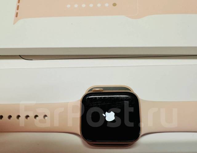 Часы оригинальные Apple Watch Series 4, GPS, iOS, б/у, в наличии. Цена ...