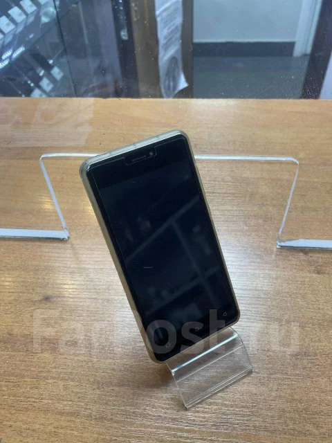 DEXP G450. �/�, 16 ��, �����, 3G, Dual-SIM ����