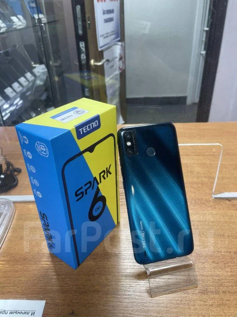 Tecno Spark 6 Go. �����, 32 ��, ���������, 3G, 4G LTE, Dual-SIM ����