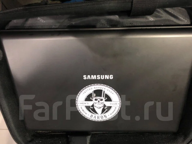 Samsung R519. 15.6", 2,1����, ��� 2048 ��, ���� 160���, WiFi: 1, Bluetooth: 1, ����������� �� 6��. ����