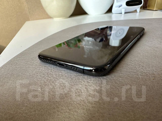 Apple iPhone Xs. �/�, 64 �� ����