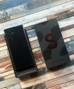 Samsung Galaxy S22 Ultra. �����, 256 ��, 5G ����