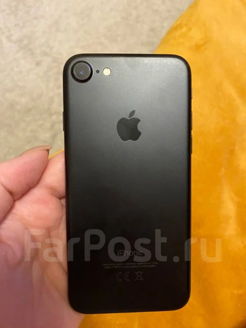 Apple iPhone 7. �/�, 32 ��, ������ ����