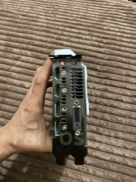 GeForce GTX 1070 ����