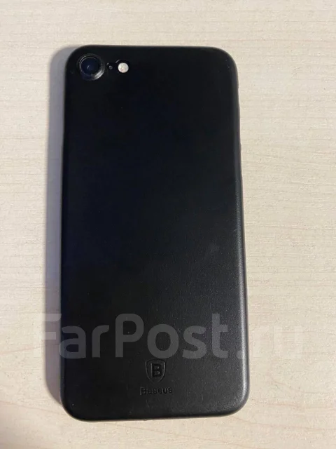 Apple iPhone 7. �/�, 32 ��, ������, 4G LTE, NFC ����