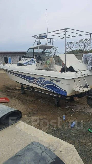 Yamaha UF-25. ����� 7,6��., ��������� ������������, 130��.�., ������ ����