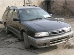 Nissan Avenir Salut. W10, SR18 DE ����