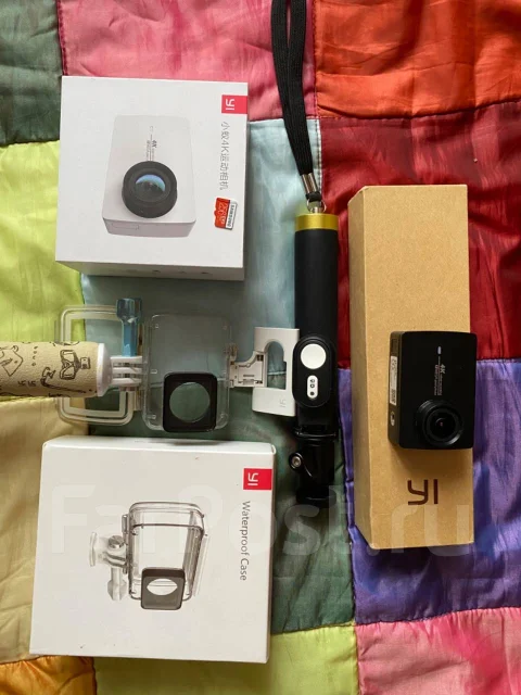 Yi 4K Action Camera. 10 - 14.9 ��, � ���������� ����