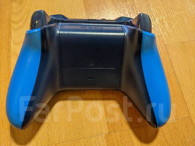 Геймпад xbox one оригинал синий, б/у, в наличии. Цена: 4 499₽ во ...