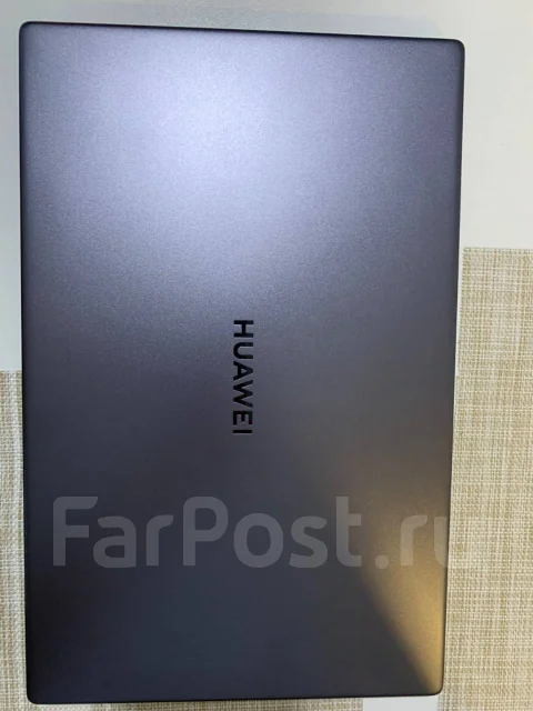 Huawei MateBook D 15. 15.6", 3����, ��� 8 ��, ���� 265���, WiFi: 1, Bluetooth: 1, ����������� �� 8��. ����