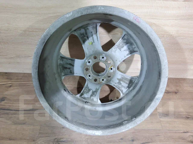 BMW. 9.0x19", 5x120, ET18, �� 72,6���. ����