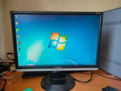 ViewSonic. 19", ���������� �� (LCD, LED, QLED) ����