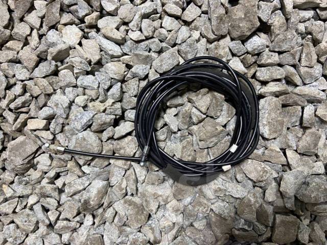 Продам тросик багажника на Тойота Марк 2 100 Креста 100 Чайзер 100 ...