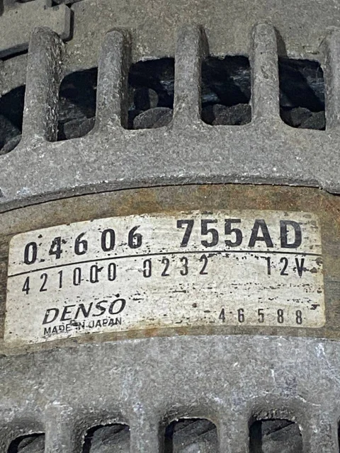 ��������� GAZ Volga Siber 2008-2010 04606755AD ����