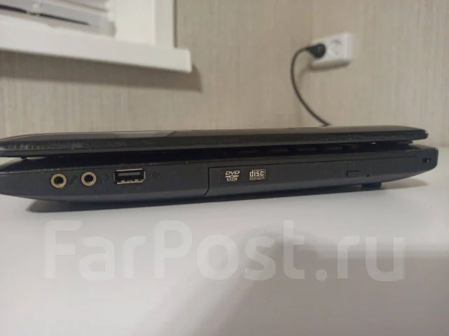 DNS Gamer. 15.6", 2,5����, ��� 6 ��, ���� 500���, WiFi: 1, Bluetooth: 1 ����