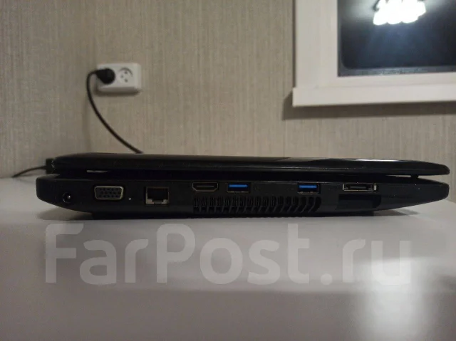 DNS Gamer. 15.6", 2,5����, ��� 6 ��, ���� 500���, WiFi: 1, Bluetooth: 1 ����
