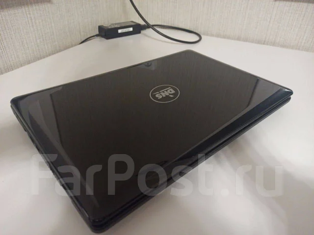 DNS Gamer. 15.6", 2,5����, ��� 6 ��, ���� 500���, WiFi: 1, Bluetooth: 1 ����