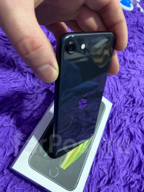Apple iPhone SE 2020. �����, 64 ��, ������, 3G, 4G LTE ����