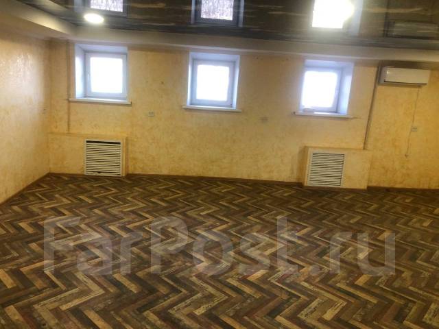 Сдается в аренду теплое небольшое помещение под офис, склад 58м2 ...