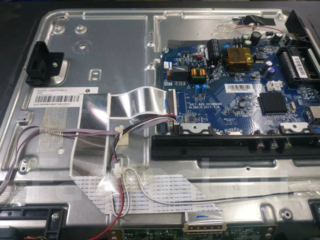 DEXP H32D7100C ����