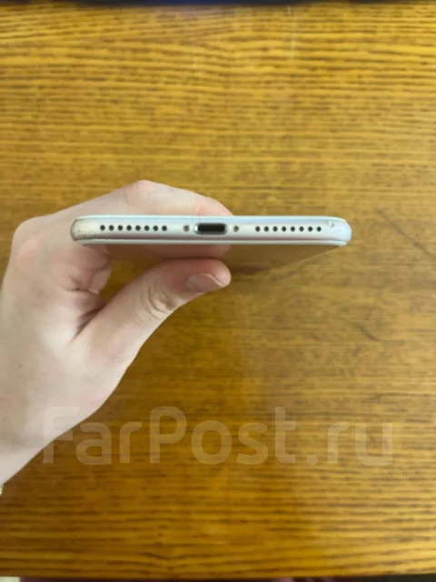Apple iPhone 7 Plus. �/�, 32 ��, �������, 3G, 4G LTE ����