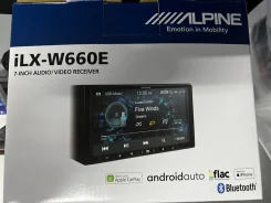 Alpine iLX-W650BT ����