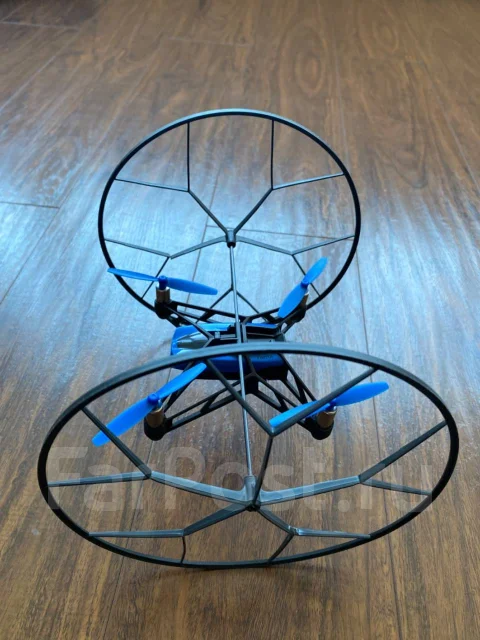 Parrot Rolling Spider. ��� ������ ����