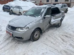 Fiat Albea ����