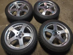 D-Zest. 8.0x18", 5x114.3, ET50 ����