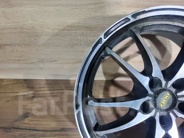 Dotz Tupac. 8.0x18", 5x114.3, ET40 ����