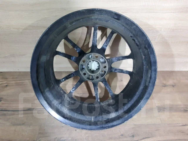 Dotz Tupac. 8.0x18", 5x114.3, ET40 ����