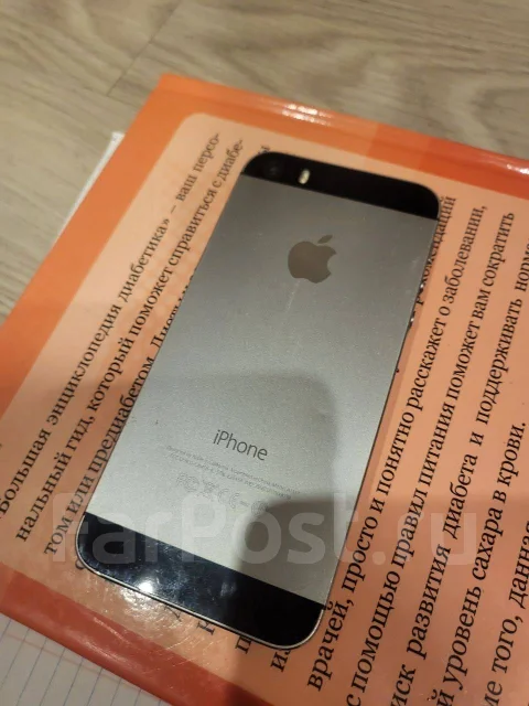 Apple iPhone 5s. �/�, 16 ��, �����, ������, 3G, 4G LTE, NFC ����