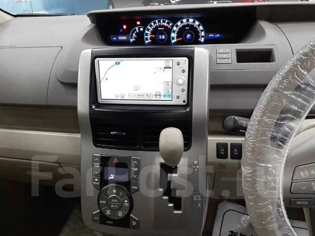 Toyota Noah. �������, ��������, 2.0, ������, �/�, ��� ���. ��� ����� �� ������������ ����