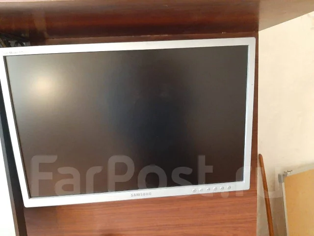 Samsung. 22", ���������� �� (LCD, LED, QLED) ����