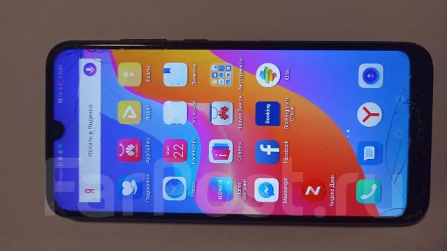 Honor 8A. �/�, 32 ��, �����, 3G, 4G LTE, Dual-SIM, NFC ����