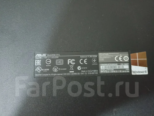 Asus X751LJ. 17.3", 2����, ��� 4 ��, ���� 320���, WiFi: 1, Bluetooth: 1, ����������� �� 1��. ����