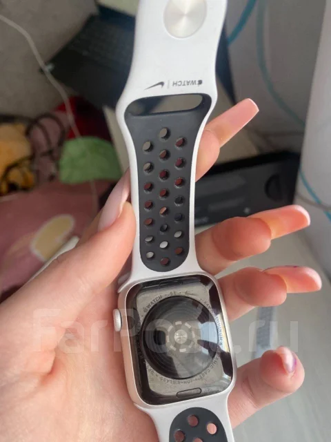 Apple Watch SE Nike ����