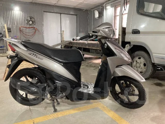 Suzuki address v110