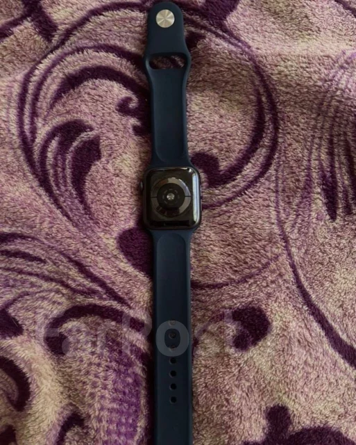 Apple Watch Series 4. GPS, NFC, IP68 ����