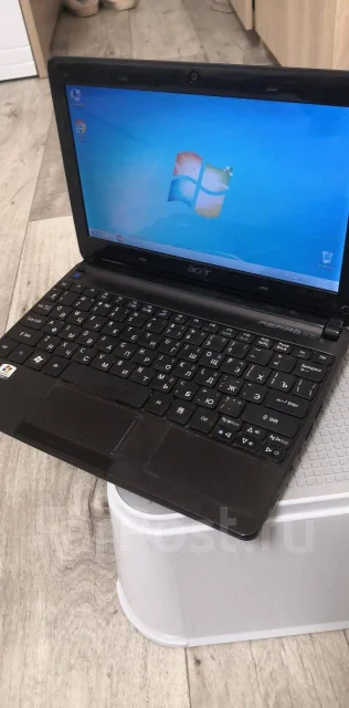 Acer Aspire One D257-N57DQkk. 10", 1,7����, ��� 1024 ��, ���� 250���, WiFi: 1, ����������� �� 3��. ����