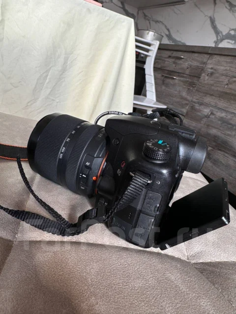 Sony Alpha SLT-A65 ����