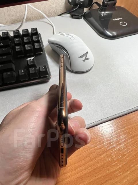 Apple iPhone Xs. �/�, 64 ��, �������, 3G, 4G LTE, ����������, NFC ����
