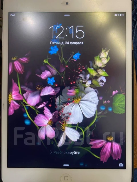 Apple iPad Mini. 8 ������ ����
