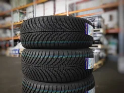 Goodyear Vector 4Seasons Gen-2 SUV. �����������, 2021 ���, ����� ����