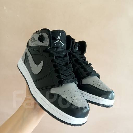 Nike Air Jordan 1 Mid 38 39 2 000