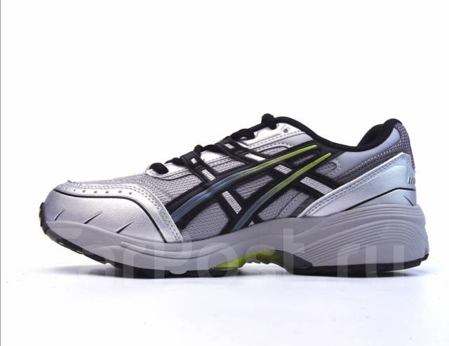 asics 40