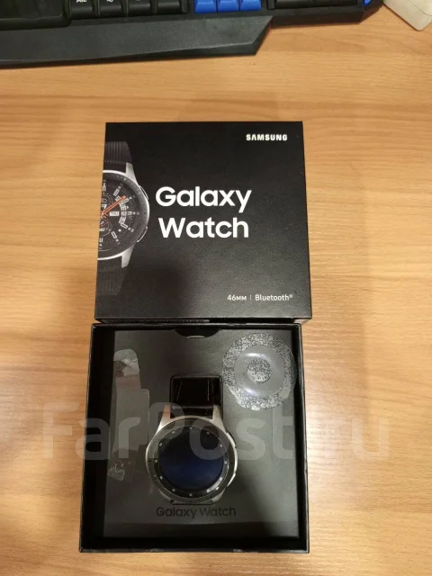 Samsung Galaxy Watch. GPS, NFC, IP68 ����